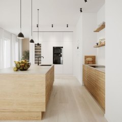 Eg, vild finér, natur lak. Sokkel og gavle