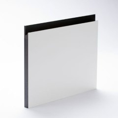 Grebsfri, hvid laminat, eg sort lak