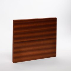 L1, mahogni finér, klar lak