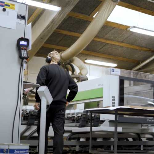 front-produktion-laminat-linoleum-finer